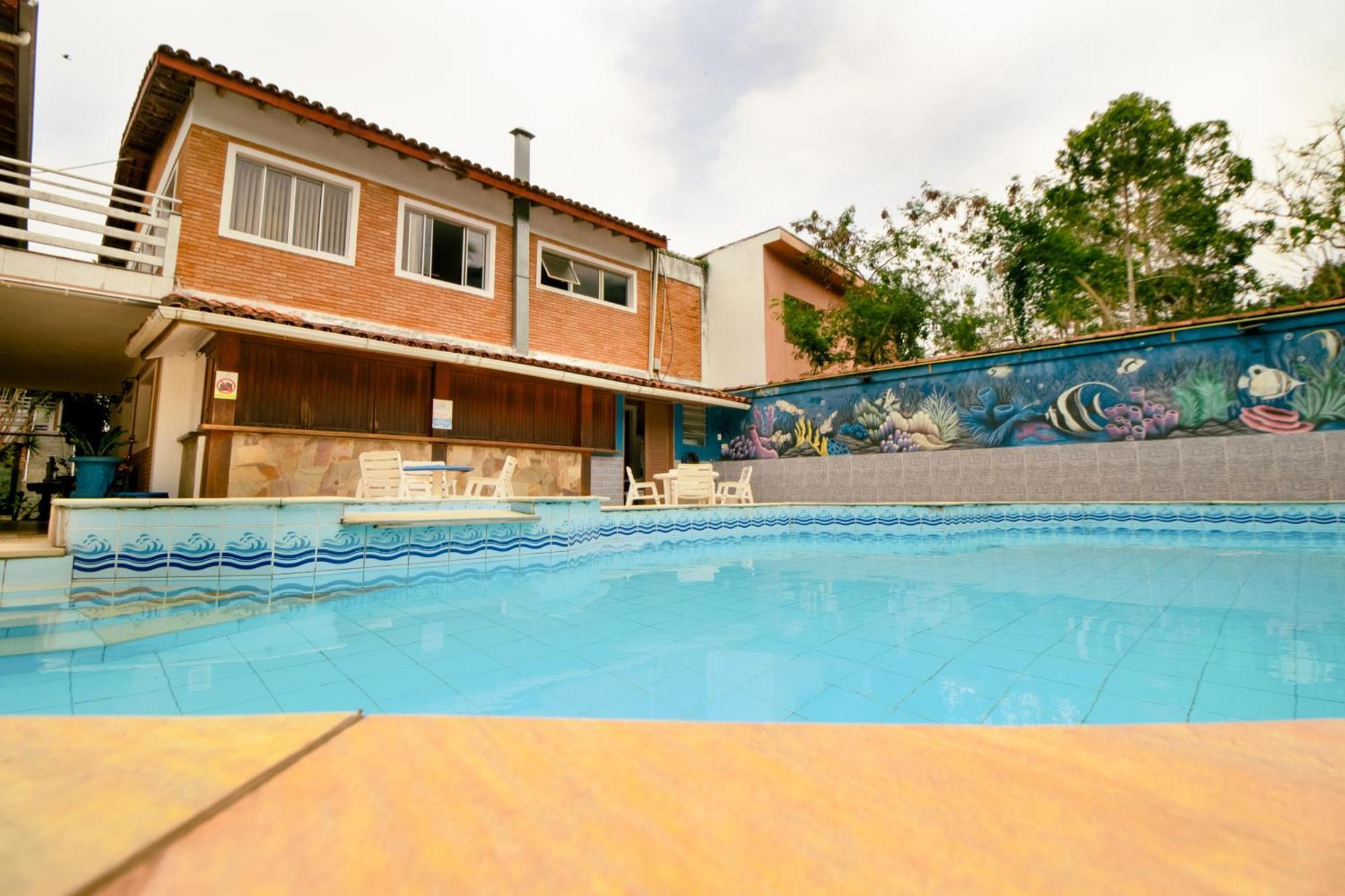Velinn Pousada Ubatuba Tropical Exterior photo